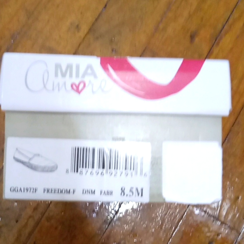 Brand New Denim Color Mia Amore Shoes